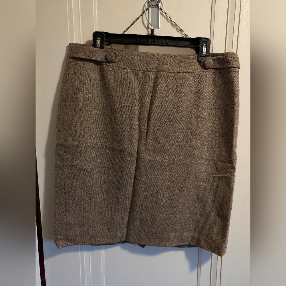 Ann Taylor women's brown wool tweed pencil skirt.